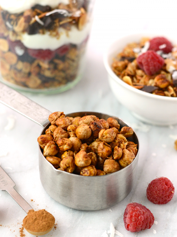 20191108_5dc531260ab11 CHOCOLATE COCONUT CHICKPEA GRANOLA