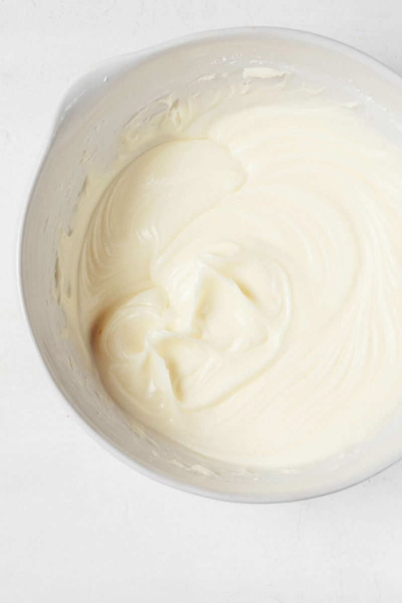 20240422_66261ecb5ea57 4-Ingredient Vegan Cream Cheese Frosting